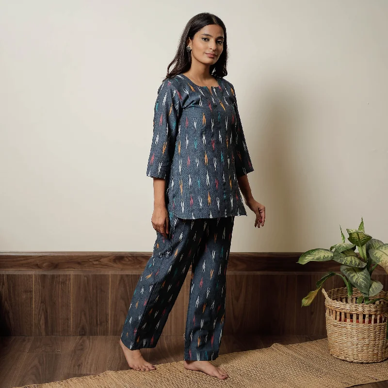 Black - Pochampally Ikat Cotton Top & Pyjama Night Suit Set 03