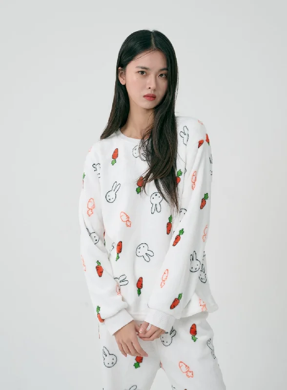 rabbit-and-carrot-pajama-set-id20