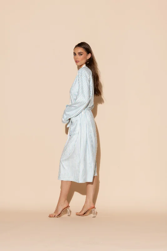 blue-stripes-long-robe