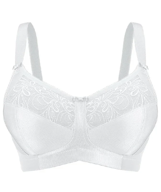 exquisite-form-fully-soft-cup-bra-with-embroidered-mesh-white