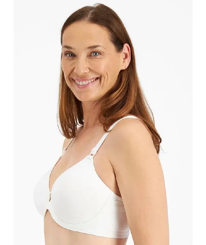 playtex-front-closure-wire-free-bra-white