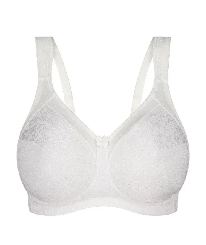 triumph-endless-comfort-soft-cup-bra-white