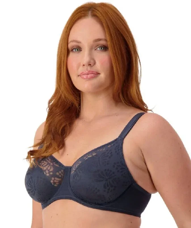 triumph-lacy-minimizer-bra-nuit